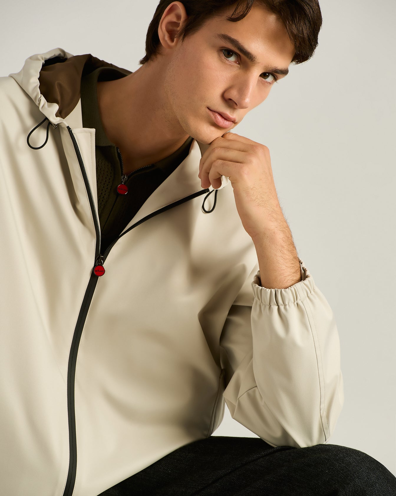 HOODED WINDBREAKER BOMBER JACKET WITH CONTRASTING LINING