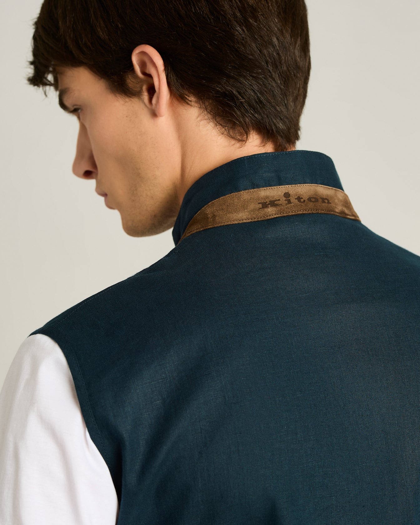 LINEN SLEEVELESS JACKET