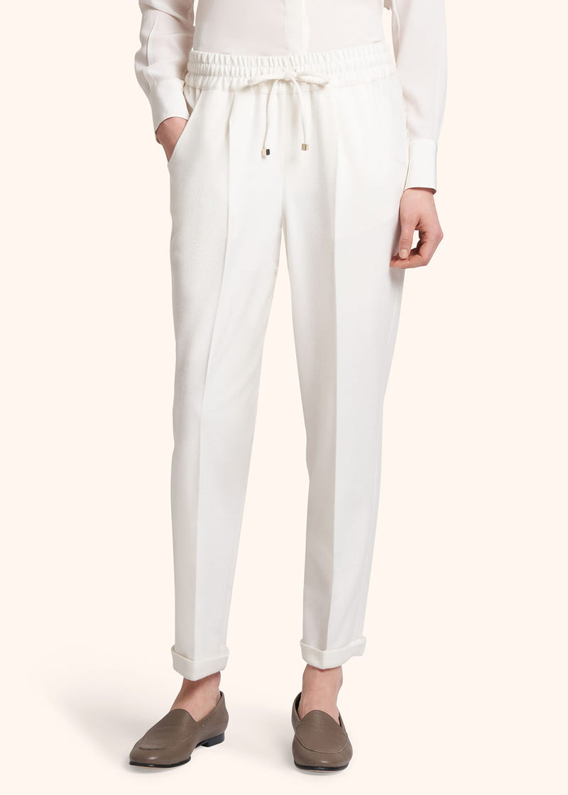 Kiton white trousers for woman, made of cashmere - 2