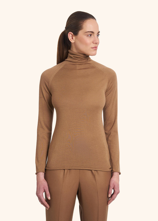 Kiton camel jersey for woman, made of cashmere - 2